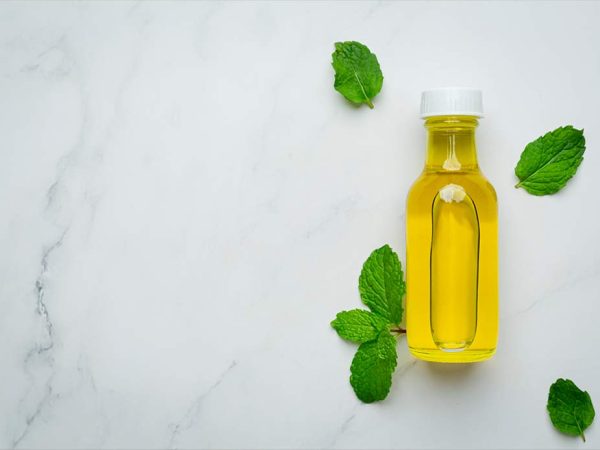 رنگ‌ها و اسانس‌های روغنی