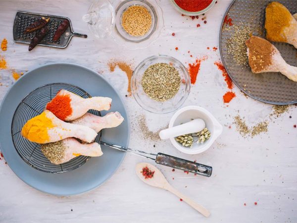 طعم دهنده مرغ